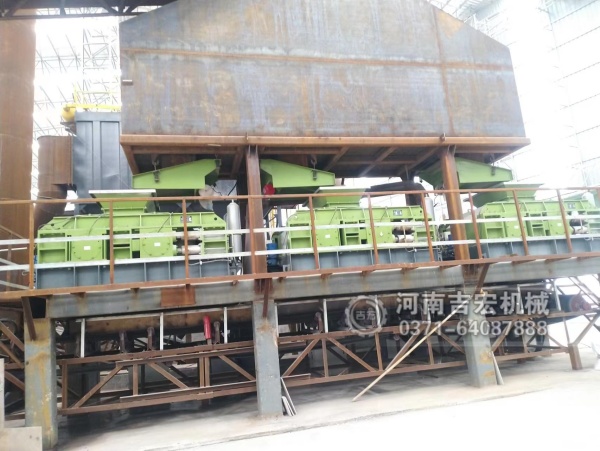 傳統(tǒng)制砂設(shè)備升級(jí)：為何方解石加工優(yōu)選液壓對(duì)輥制砂機(jī)？